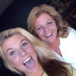 Meet your Posher, Melodee